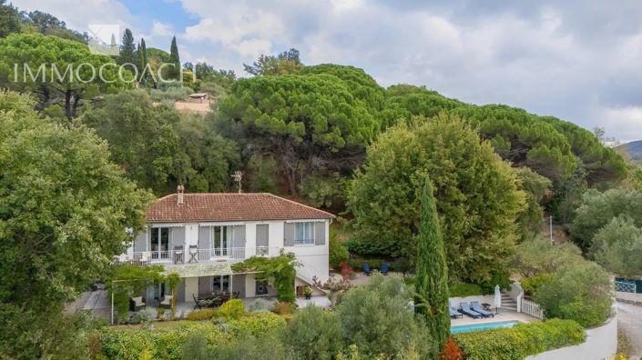 Image No.20-Maison de 4 chambres à vendre à Collobrières
