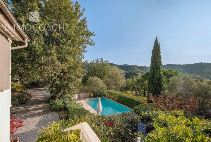 Image No.6-Maison de 4 chambres à vendre à Collobrières