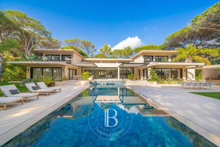 Image No.11-Maison de 6 chambres à vendre à Saint-Raphael