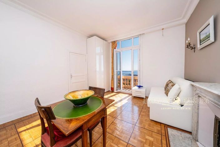 Image No.4-Appartement de 2 chambres à vendre à Cannes