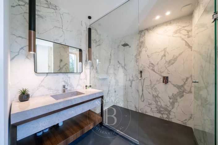 Image No.23-Maison de 5 chambres à vendre à Cannes