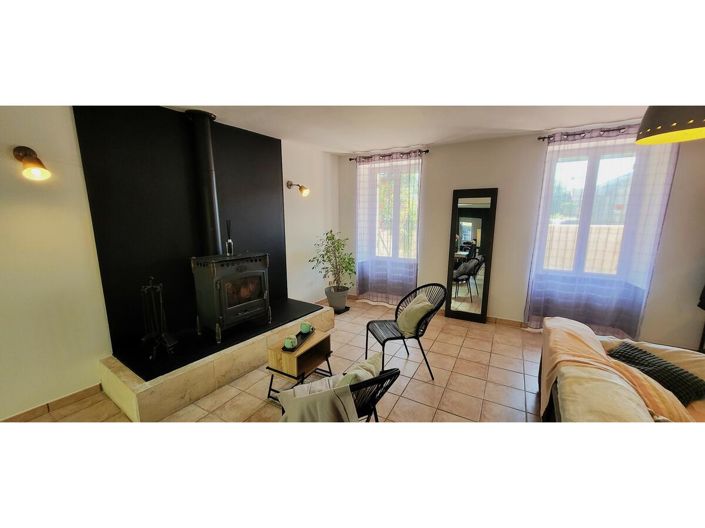 Image No.6-4 Bed House for sale