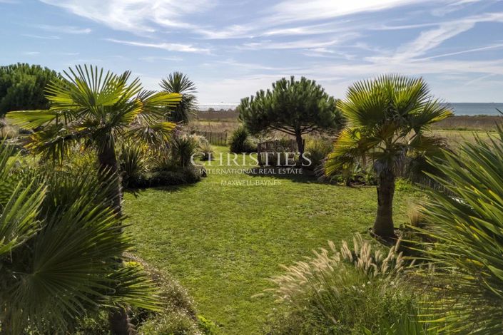 Image No.15-4 Bed House for sale