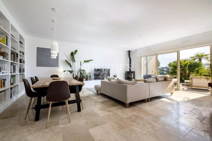 Image No.5-4 Bed House for sale