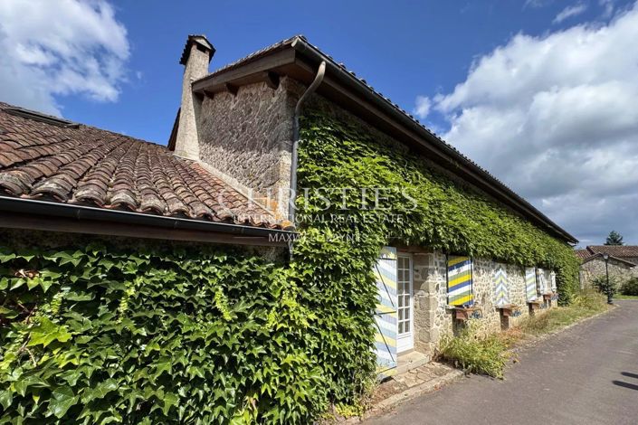 Image No.19-Maison de 18 chambres à vendre à Périgueux
