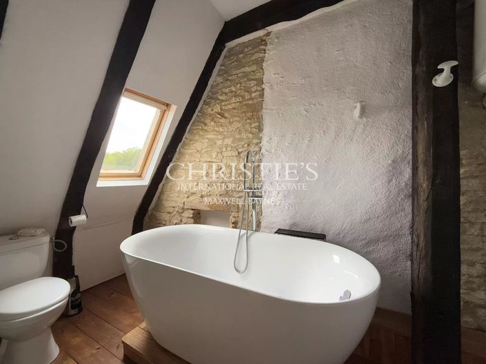 Image No.18-Maison de 8 chambres à vendre à Thiviers
