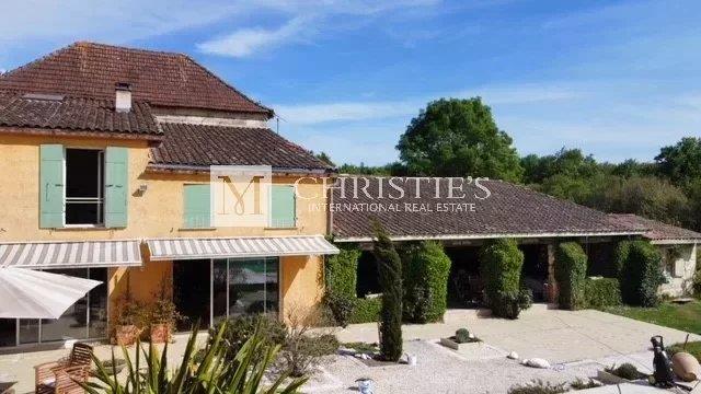 Image No.15-4 Bed House for sale