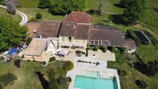 Image No.20-4 Bed House for sale