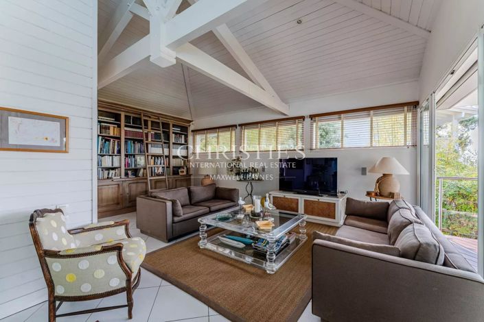 Image No.4-7 Bed House for sale