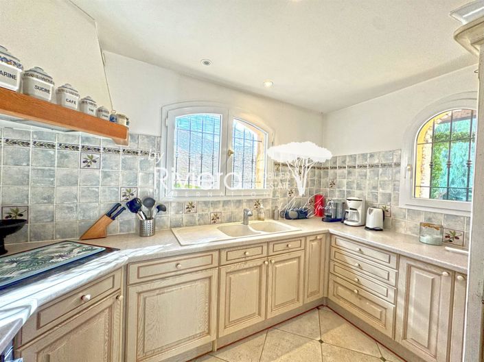 Image No.12-Maison de 4 chambres à vendre à Cavalaire-sur-Mer