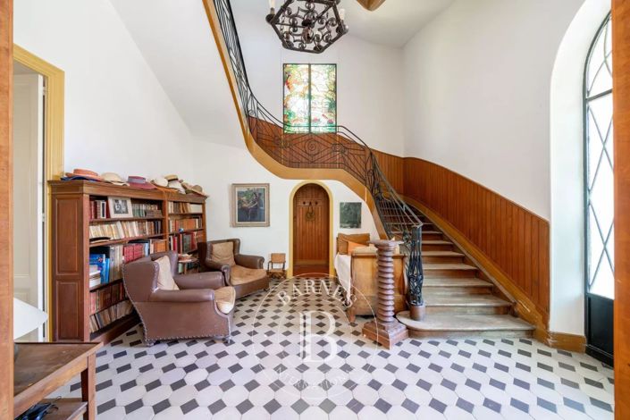 Image No.4-Maison de 7 chambres à vendre à Saint-Raphael