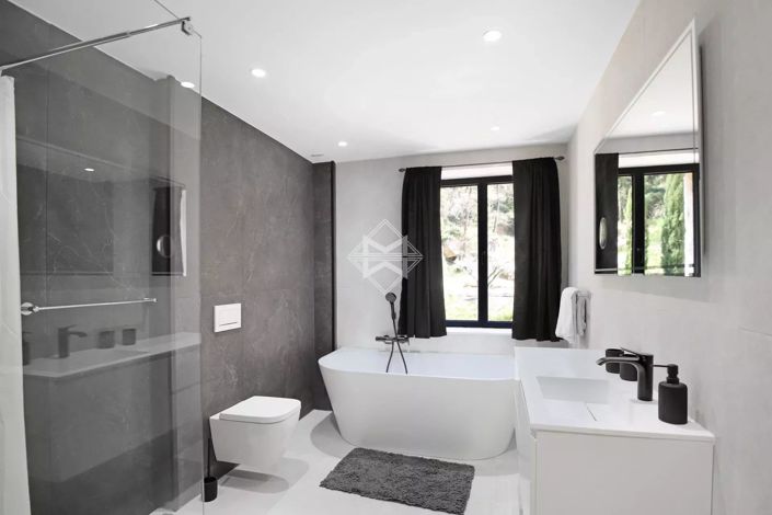 Image No.26-Maison de 5 chambres à vendre à Tourrettes