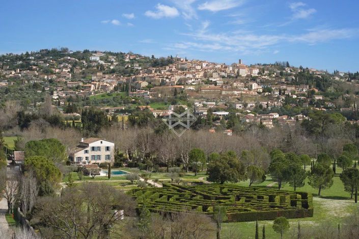 Image No.2-11 Bed House for sale