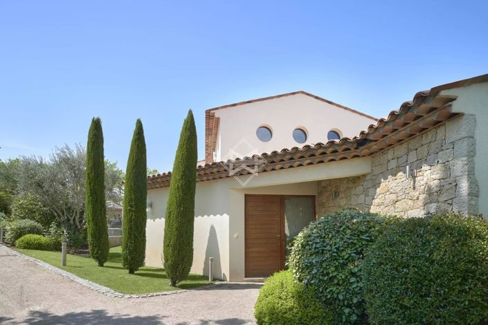 Image No.15-2 Bed House for sale