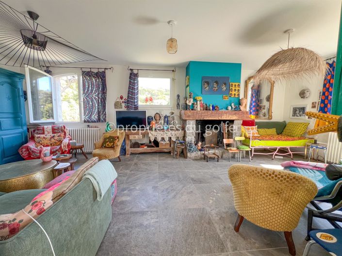 Image No.4-5 Bed House for sale