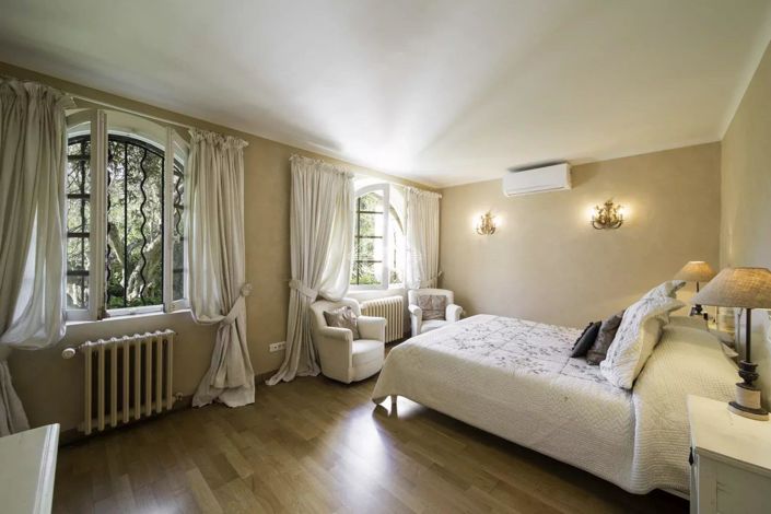 Image No.9-3 Bed House for sale