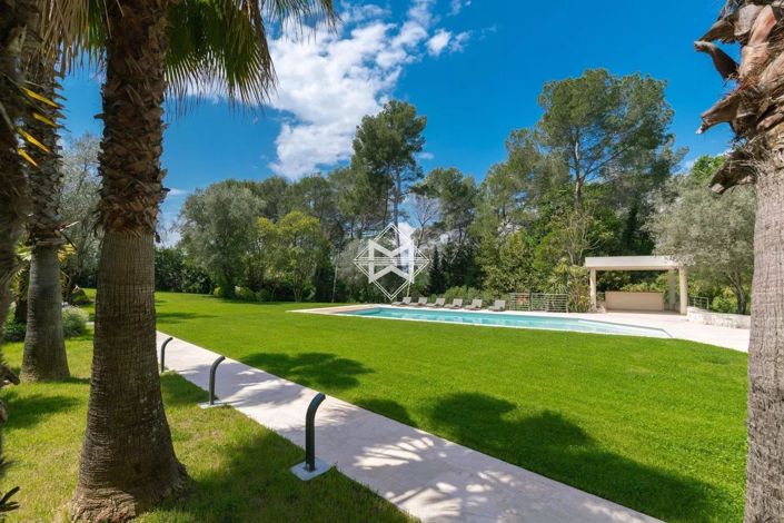 Image No.2-Maison de 10 chambres à vendre à Mougins