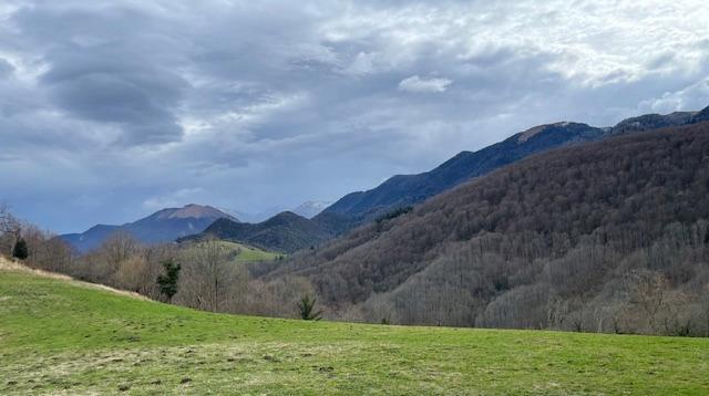 Image No.4-Propriété de 12 chambres à vendre à Arudy