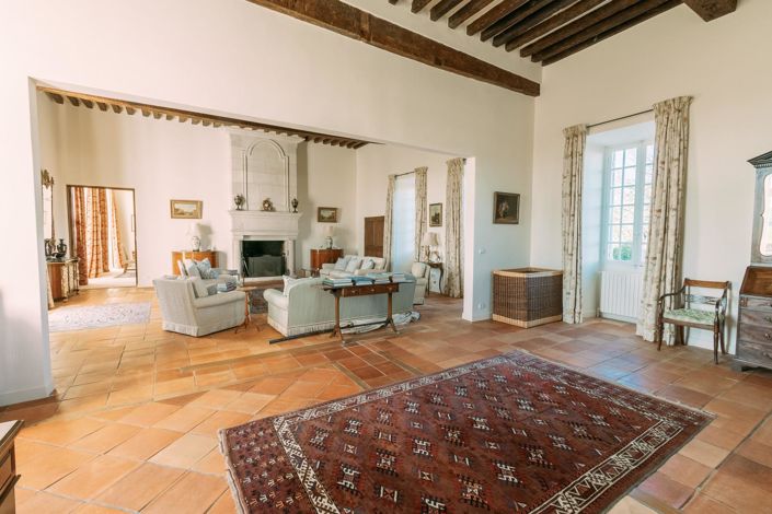 Image No.11-13 Bed House for sale