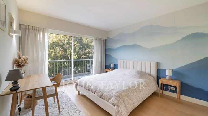 Image No.14-3 Bed Apartment for sale