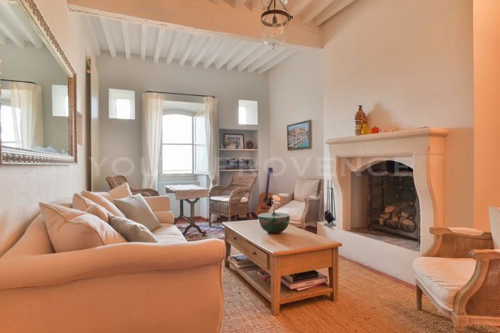 Image No.3-Maison de 2 chambres à vendre à Bonnieux