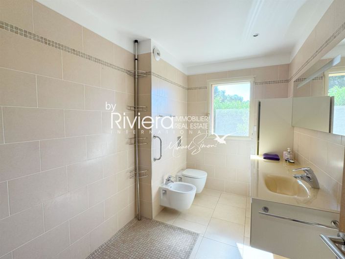 Image No.18-Maison de 6 chambres à vendre à Cavalaire-sur-Mer