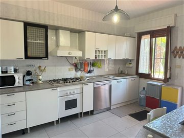 1cf76cd2-b74c-450f-807e-97149b4afc17