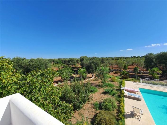 Image No.21-Propriété de 4 chambres à vendre à Carovigno