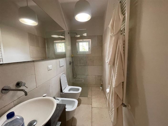 Image No.10-Propriété de 4 chambres à vendre à Carovigno