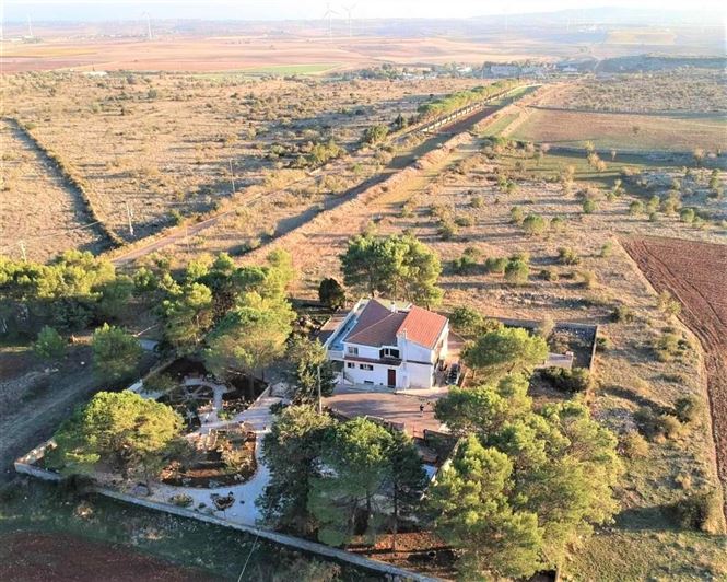 Image No.43-5 Bed Villa for sale