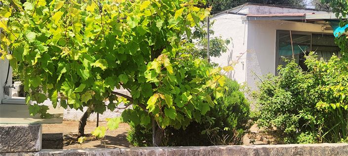 Image No.40-2 Bed Property for sale