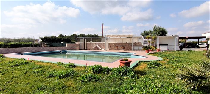 Image No.3-Propriété de 3 chambres à vendre à Mesagne