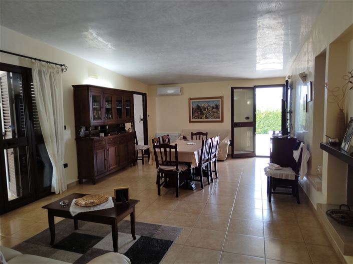 Image No.7-Propriété de 3 chambres à vendre à Mesagne