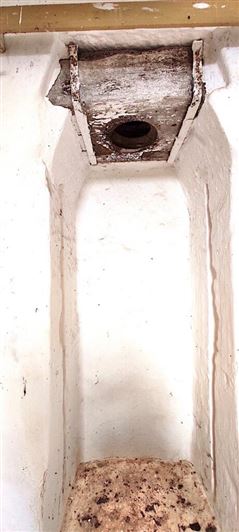 Image No.12-2 Bed Property for sale