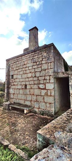 Image No.15-2 Bed Property for sale