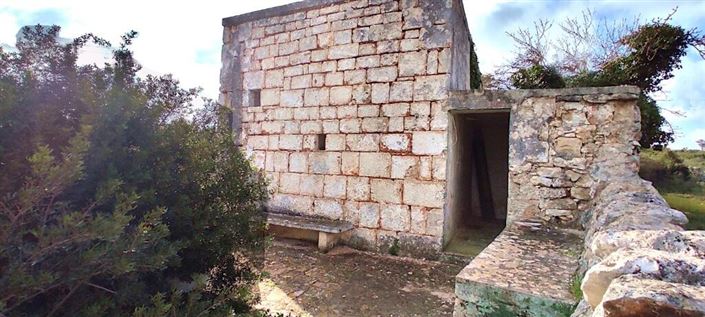 Image No.16-2 Bed Property for sale