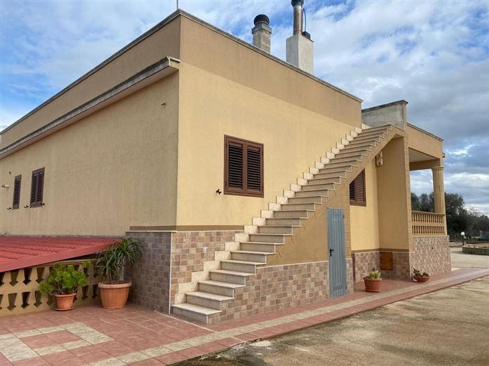 Image No.5-6 Bed Villa for sale