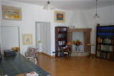 138557imposivepropertyimg210000max135x100-1