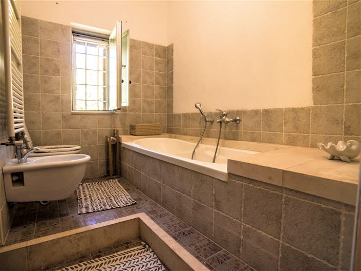 Image No.16-Propriété de 4 chambres à vendre à Martina Franca