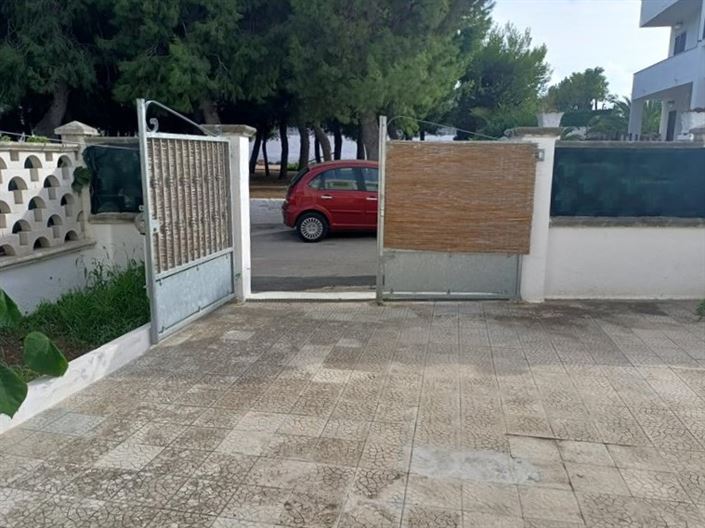 Image No.20-2 Bed Townhouse for sale