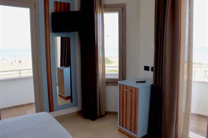 Image No.12-Villa de 6 chambres à vendre à Torre Santa Susanna