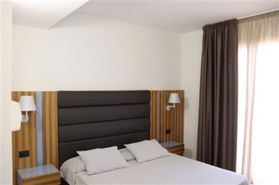 138557almareimg140000