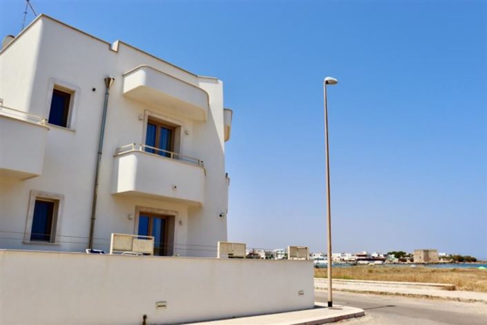 Image No.3-Villa de 6 chambres à vendre à Torre Santa Susanna