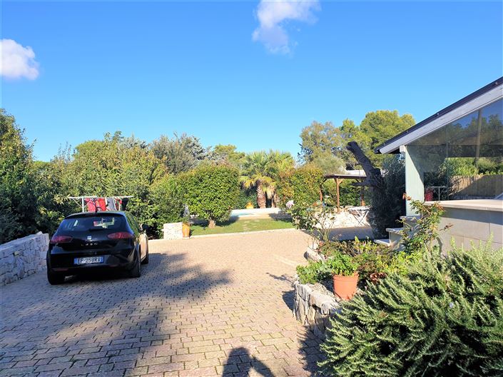 Image No.35-Propriété de 4 chambres à vendre à Fasano