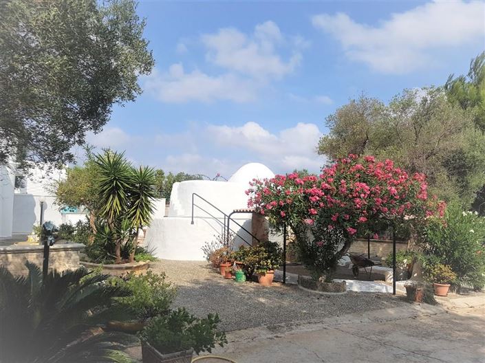 Image No.47-4 Bed Property for sale