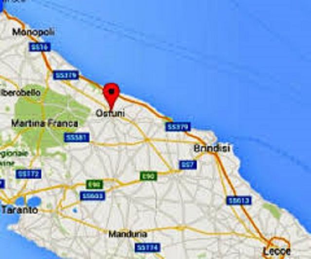 Image No.28-3 Bed Property for sale