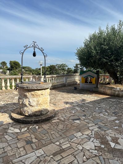 Image No.9-5 Bed Villa for sale