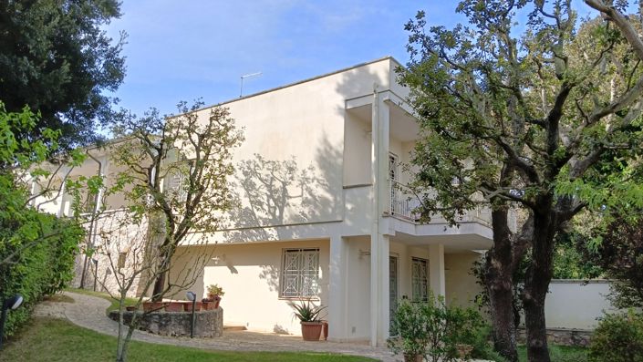 Image No.10-Propriété de 5 chambres à vendre à Fasano