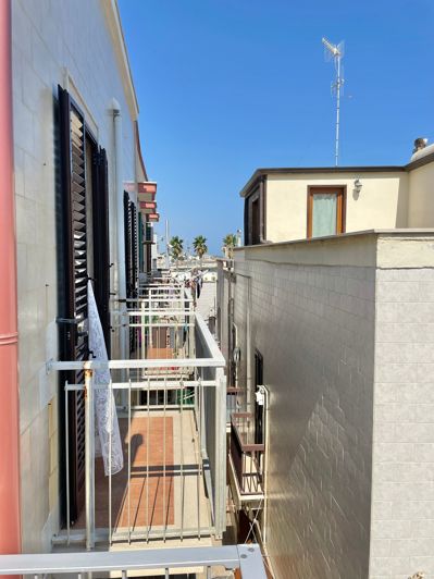 Image No.25-2 Bed Apartment for sale