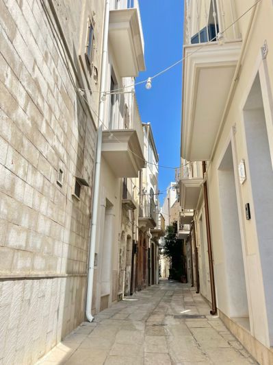 Image No.35-2 Bed Apartment for sale